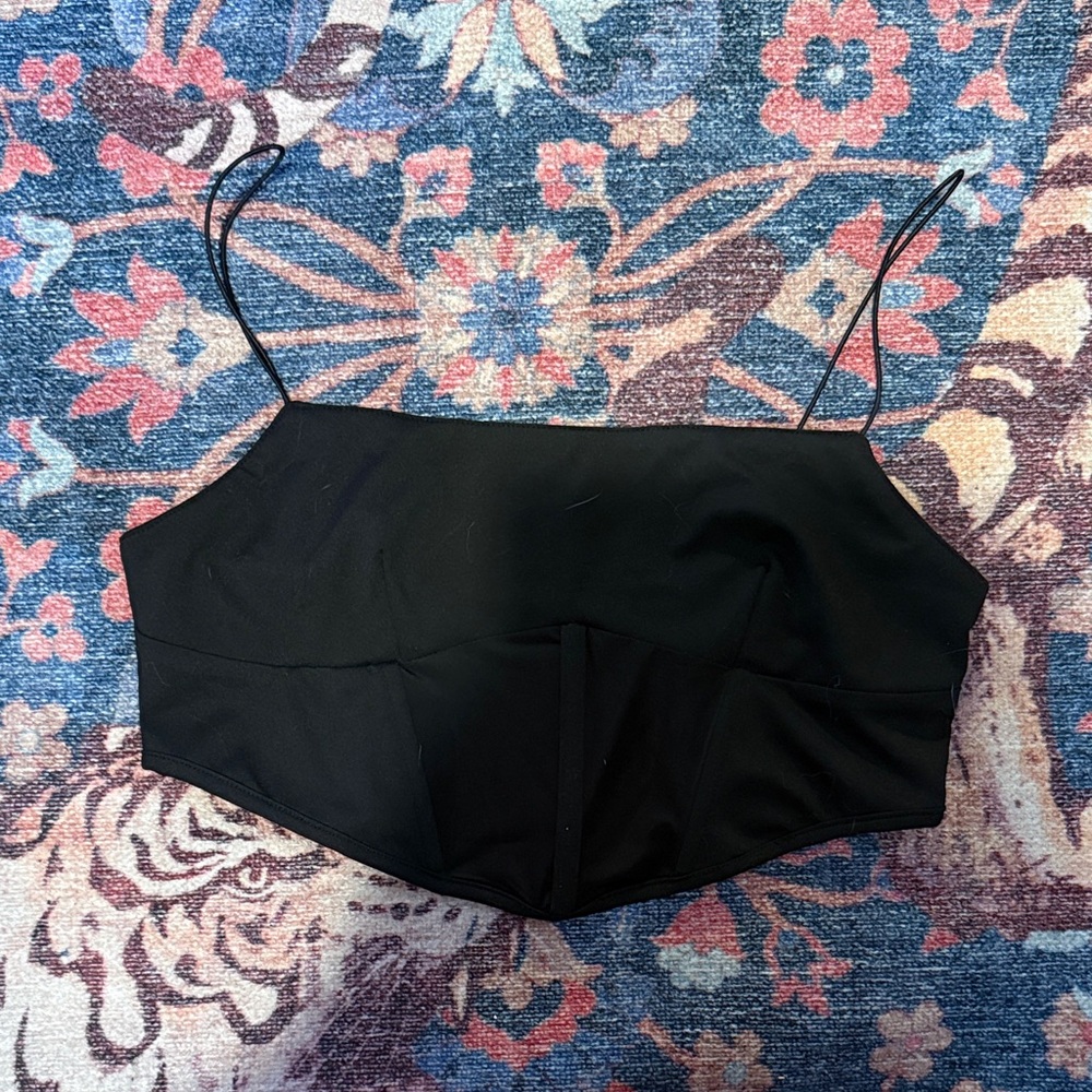 White Fox Boutique Black Crop Top